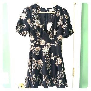 Hello Molly short sleeve floral dress